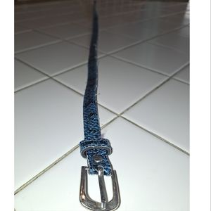Black blue skinny belt snakeskin size 5 animal print
